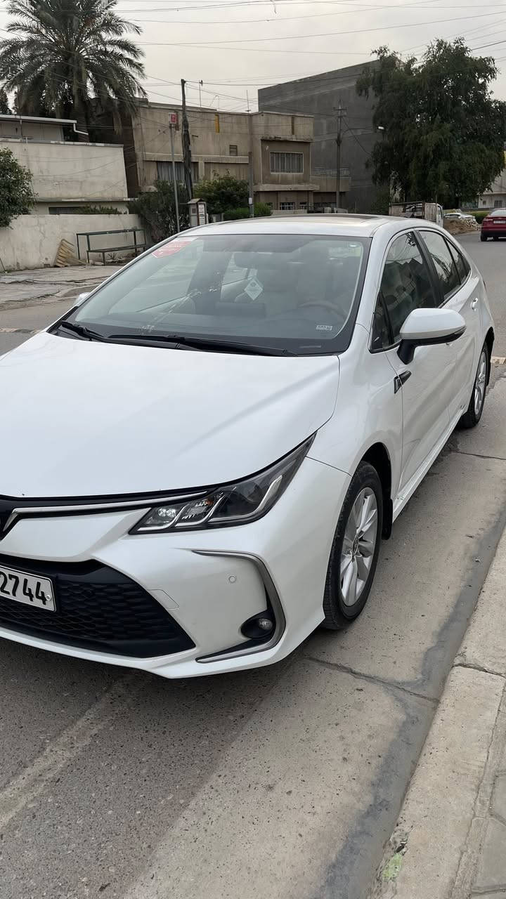 كورلا. ساز ام الضمان
موديل 2024 
مكفولة السيارة 
عده هاي الرصعة الي بقبق الجنطة 
ماشية 32 
فول مواصفات 
سلايد. 
مري شفط 
دجتال 
تبريد شاشة 
بصمة 
دخول ذكي
جنطة بصمة 
حساسات 360
مكينة. 1800 
السيارة مكفولة كفالة عامة 
ماعدة هاي الرصعة الي بقبق الجنطة 
وتروح تفحص وين ميعجبك 
بسمي تحويل ثاني يوم مكاني بغداد 
***********
