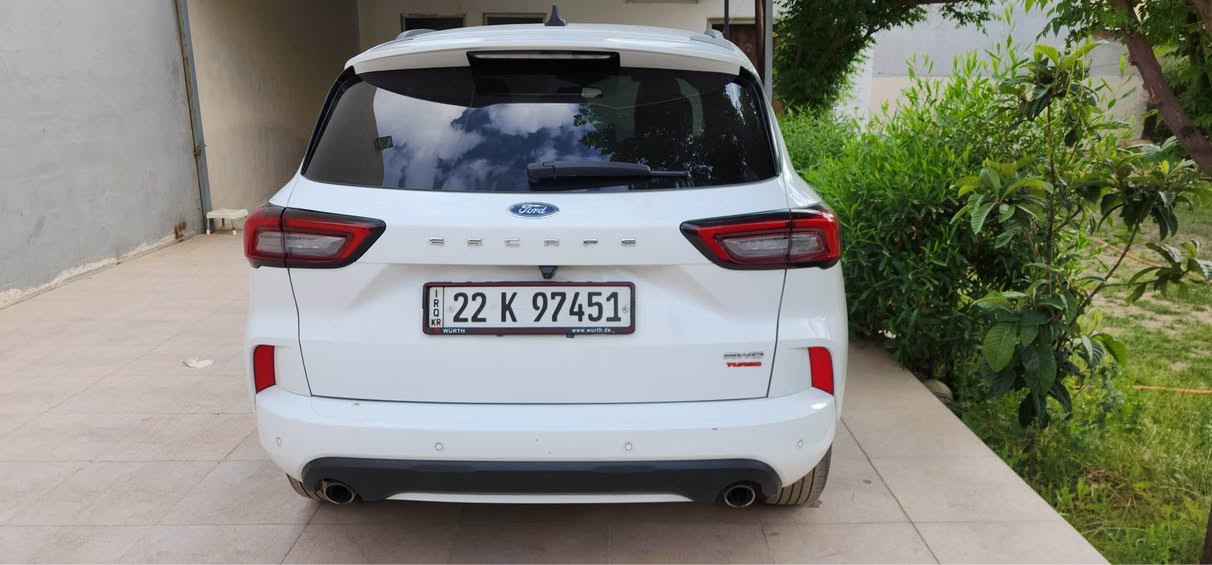 چوار پستن مرغووب
:::writing{variant=“social_post” id=“58421”}
🚘 Ford Escape ST-Line Select 2023 🤍
Korek tel /***********
ئەم جوانە هێشتا لە هەنگاوی یەکەمدا سەرنج ڕادەکێشێت. دیزاینێکی وەرزشی، مۆدێرن و تاوانە، لەگەڵ کارایی و ئارامی لە شۆفێرکردندا.

✅ مۆدێل: 2023
✅ ST-Line Select
✅ AWD (چەرخی چوارە)
✅ مۆتۆری 2.0L EcoBoost
✅ گیربۆک ئۆتۆماتیک
✅ Run & Drive
What is up ***********
ئەگەر بەدوای Ford Escape ـێکی جوان و بەرز لە ڕووی موواسەفاتەوە دەگەڕێیت، ئەمە هەڵبژاردەیەکی زۆر باشە.

📩 بۆ زانیاری زیاتر یان نرخ، نامەم بۆ بنێرە رانية, السليمانية
