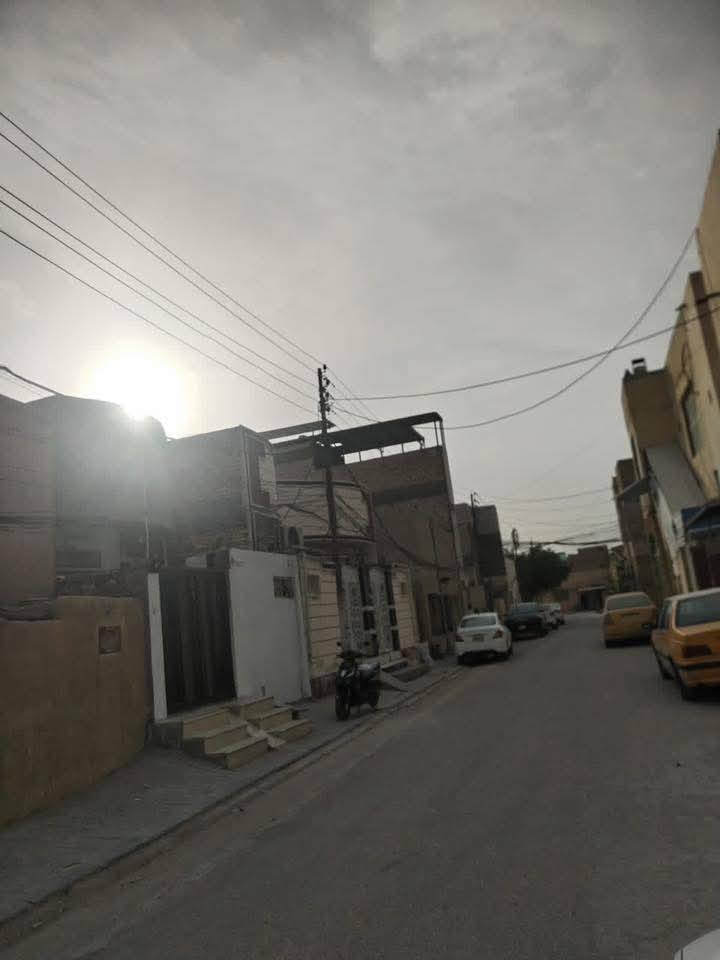 🏡 بيت للبيع – حي النصر النجف الأشرف 

📍 الموقع: حي النصر، قرب البانزين خانة
📐 المساحة: 200 متر
🏠 البناء: قديم يباع بسعر عرصة

💰 فرصة مناسبة للسكن أو الاستثمار
بسعر مناسب

📞 للاستفسار: ***********
