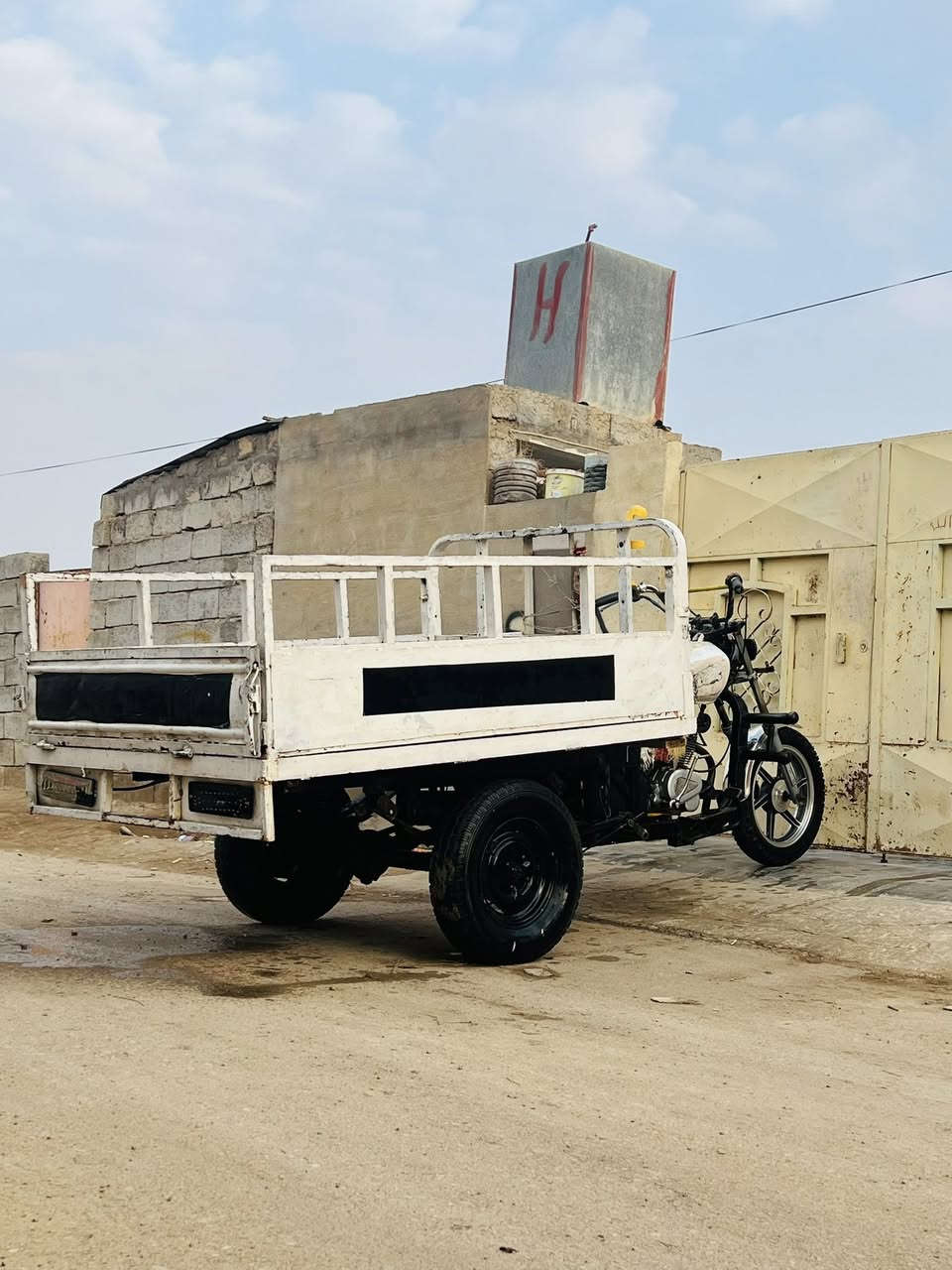 مكان ديالى المقداديه 700وبيهة مجال او مراوس بدراجه اوراق 5 ركبه مكفوله
السلام عليكم ستوته MTR موديل 2015

المحرك 2019وراق 5

***********
