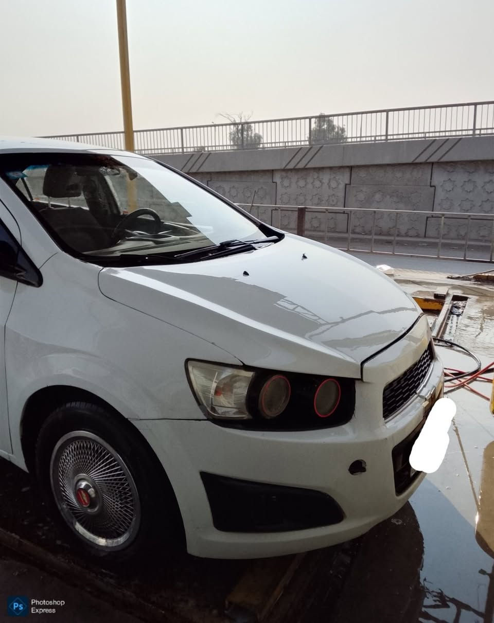 السلام عليكم شوفرليت سونك خليجي رقم دولي سنويه وهزه جديد السياره جديده احلئ من الصور كير ومكينة كورلا.. بسمي   اوتماتيك السياره تقفيل مركزي بصمه جنطه.. الشراي يتصل ***********
