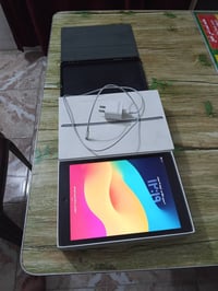 ايباد ٩ • نظيف • لابتوب