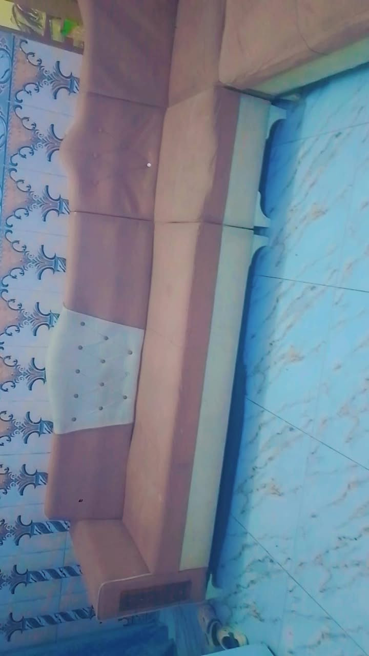 السلام عليكم ديوان لبيع ***********
