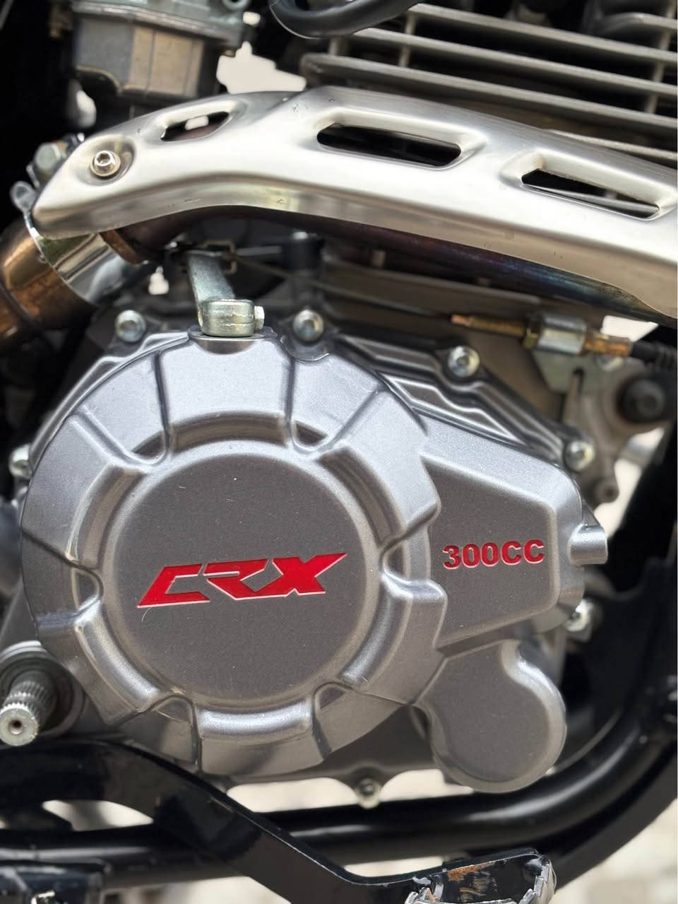 CRx -- 122 -- 300cc -- 2025

زۆر خاوێن تەنها ٦٠٠٠ رۆشتووە 
٧ مانگە  کاری پێ کراوە
مەنفێس و عقدی کرینی لەگەڵە 
بەشرتی مەکینەی نەکربێتەوە و کارەبی مەزبووت بێدەست کاری و هەموو شتێک 
شوختی پێوە نیە 
کامل لەزگەی عەسڵی بیلادی ppf بۆ گۆراوە 
کڵاو+ستاندی موبایل+لایتێکی سێچاویش هەدێیە
دوو سیوچی خۆشی لەگەڵە 
نرخی شی زۆر هەرزانە 
تەنها ٧٢٠$دۆلار 

لە سلێمانیە بۆ پەیوەندی
0776 681 3406
0750 745 2436
🔥😱 السليمانية, العراق
