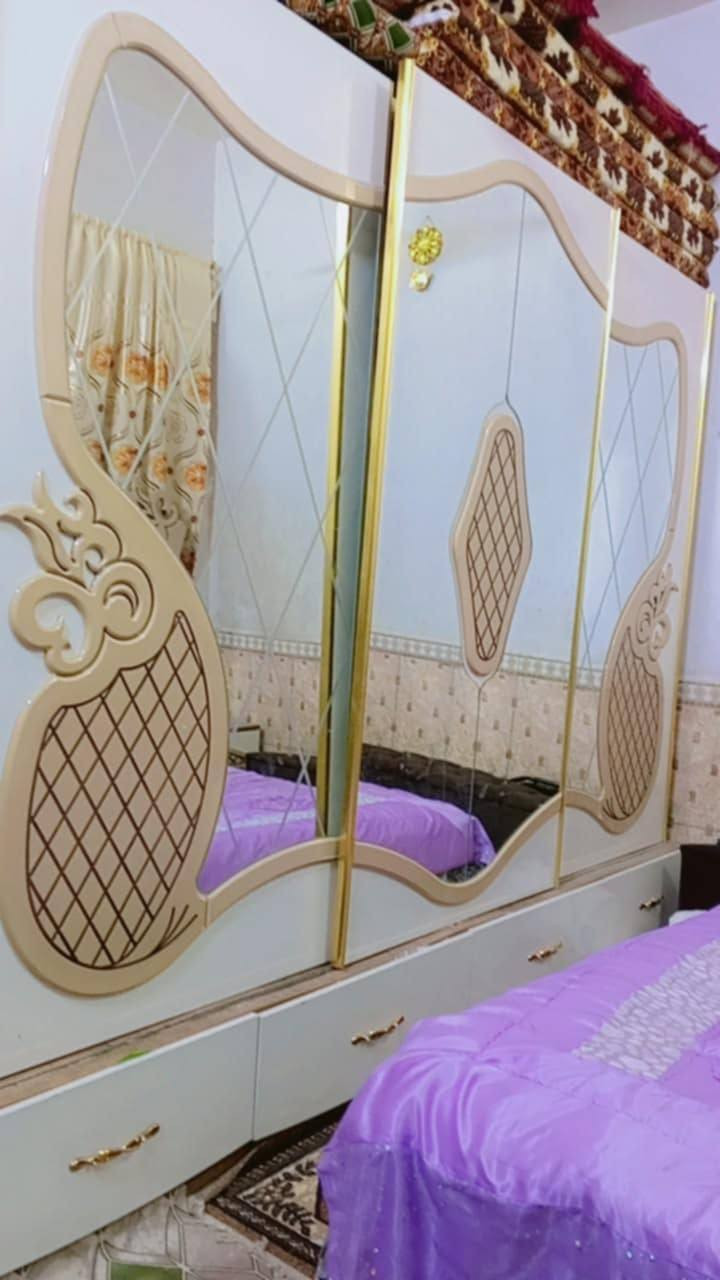 غرفة تركي سبع قطع ضخمه بيه ضرر بسيط بالكنتور سعره ٣٧٥وبيه مجال بسيط مكانه نجف


**إذا كنت صاحب هذا الإعلان وتريد حذفه لأي سبب، رجاءا أرسل رسالة إلى الدعم الفني**