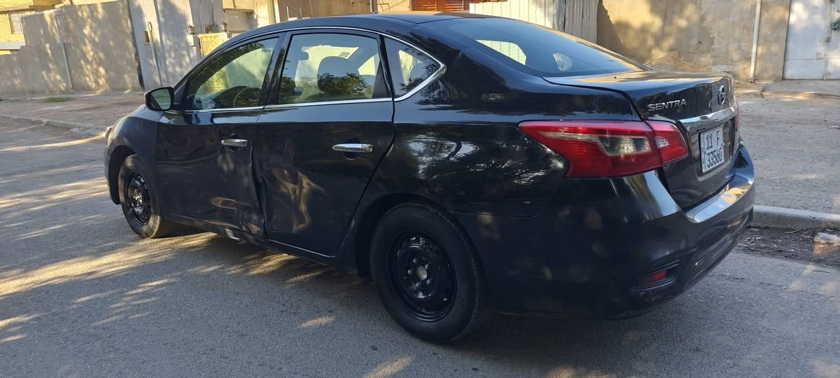 نيسان سنترا 2019 أمريكي
محرك 1800 المرغوب 
ماشية 140mil 
شاشة كبيرة اندرويد 
كامرة خلفية 
شاشة اعطال 
تحكمات ستيرن
يدات نيكل 
تخم تاير جديد 
محرك كير كهربائيات كله شركة 
رافق صور الحادث + سونار
وبيهه طخه بين بابين موضحه بصوره
رقم بغداد دولي هزه جديده تحويل مباشر
مكانه بغداد حي العامل السعر 77$
***********
