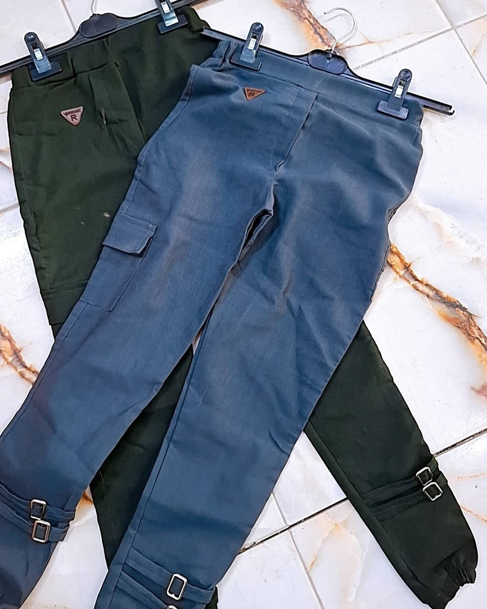 بلاش 3 الف قطعتين ب 5 الف  
4 سنه ال 12 سنه 
درجه اولى اصلي اصلي 

مجمع الشهيد البطل الرائد علي نغيمش 
ذي قار قضاء النصر قرب عماره حجي علي شمخي مقابل شركه الطائي للموبايل للطلب والاستفسار مراسلة البيج او الاتصال بالرقم☎️📞 
*********** وات ساب 
*********** وات ساب
