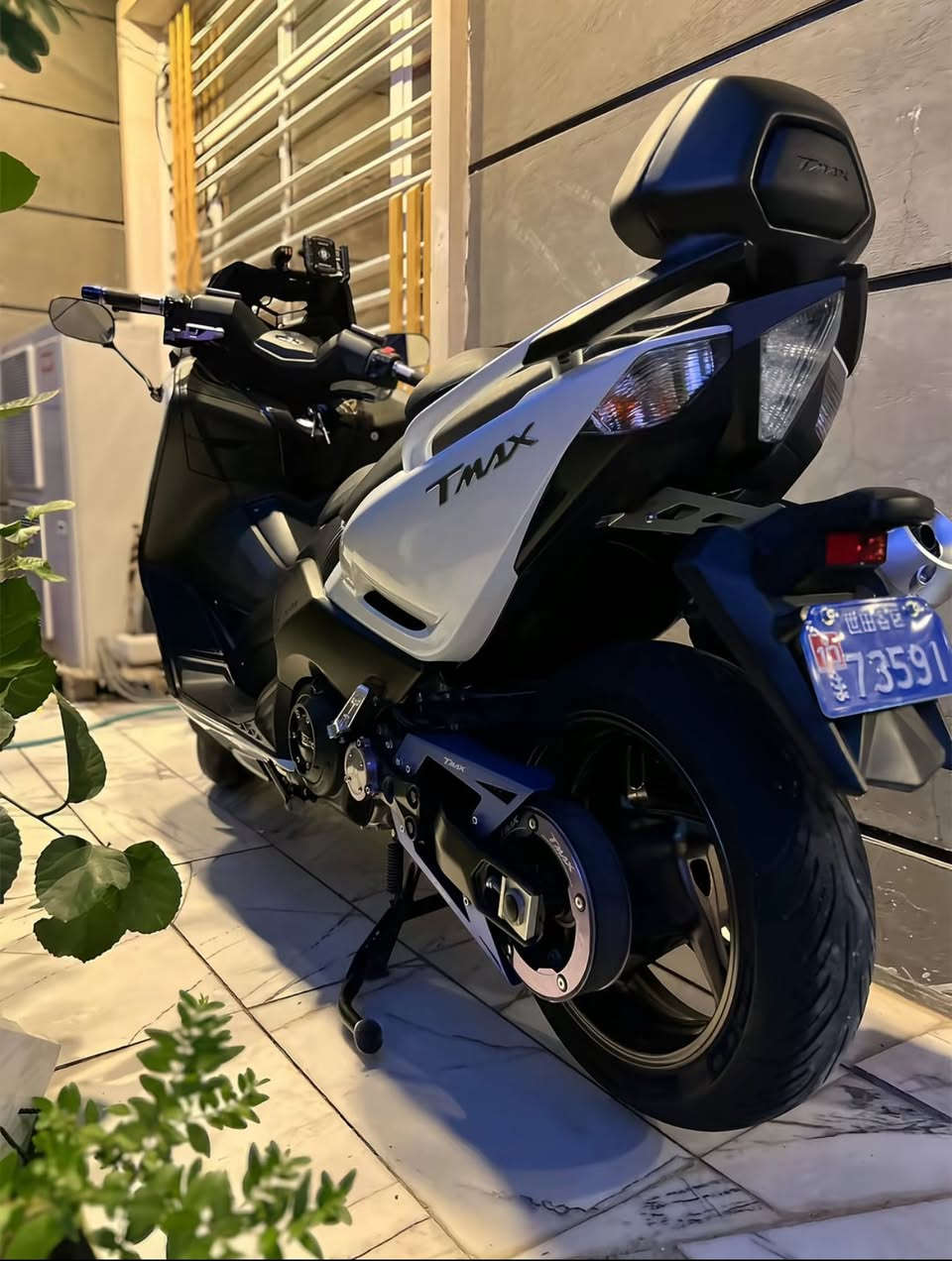 السلام عليكم تي ماكس 14 ABS وكالت كلشي وكلاشي نازله بشهر ل 5 جيب فيترك وافحص
مواصفاتها خير من الله 
تتدفئه بل يدات
صينيه وقايش اصلي 
وتايرات اصليات 
وقبق كلج دهن قبق كلجات
قباقه عنبار يده سايد بريك 
وقطره وبيها هواي دعافيس 
سويج واحد وماشيه 44 الف 
وصالنصه اكرا حجر بيئه 
مكاني بغداد( السيديه)
والدراجه ارخص من خواتها لبل سوك  
اتصل وشلع عيوني 
***********
