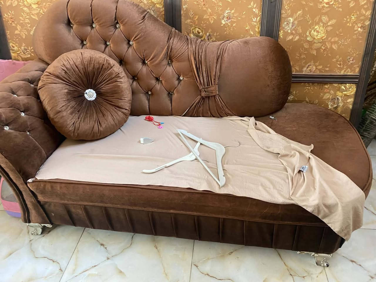 السلام عليكم غراض للبيع كلمن وسعره اسأل واجاوبك المكان الرسالة الاولى


**إذا كنت صاحب هذا الإعلان وتريد حذفه لأي سبب، رجاءا أرسل رسالة إلى الدعم الفني**