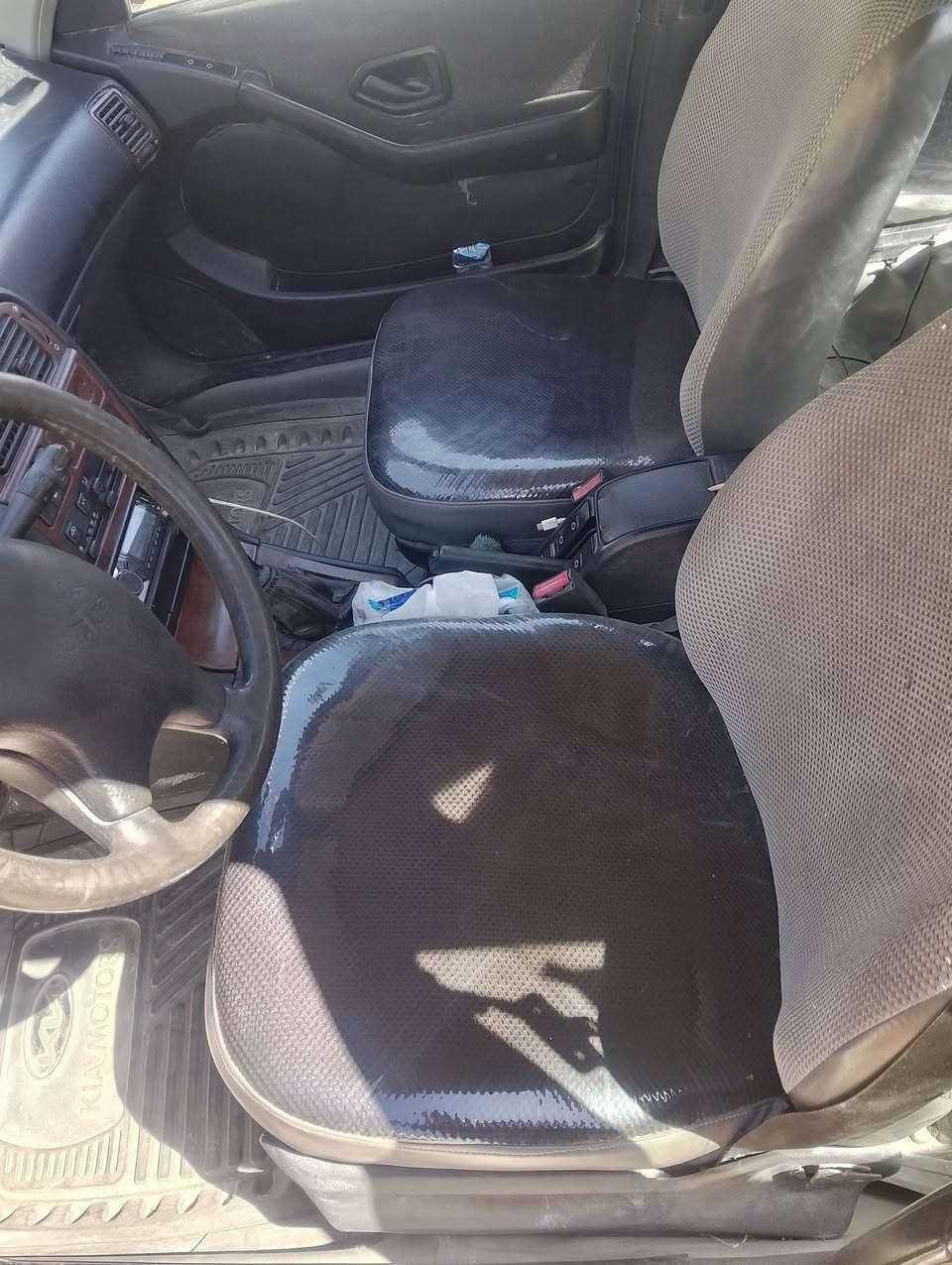 بيجو باص موديل 2010بيعا محرك هاي تبديره الثانيه مال دهن طابوكه كامله بدللها وكير خير من الله  ودواخلها نضيفه وكشره كلش حلو ونضيف ***********هاذا ابل واتساب فقط ***********هاذا انتصال 
وع الفيس هم متواجد كربلاء السعر42وبيه مجال
