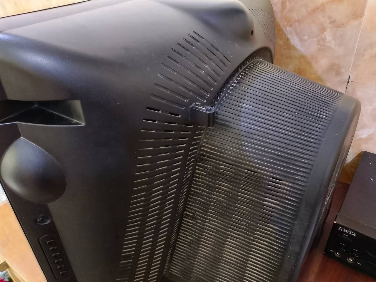 سلام عليكم ورحمه الله وبركاته 
تلفزيون LG قديم ونظيف 
دقة ووضوح عالب دمعة يفيد للريترو والمشاهدة 
جهاز نظيف بس يحتاج تنظيف الكفر ماعليه شي
سعر التلفون 60 شامل التوصيل 🌹


**إذا كنت صاحب هذا الإعلان وتريد حذفه لأي سبب، رجاءا أرسل رسالة إلى الدعم الفني**