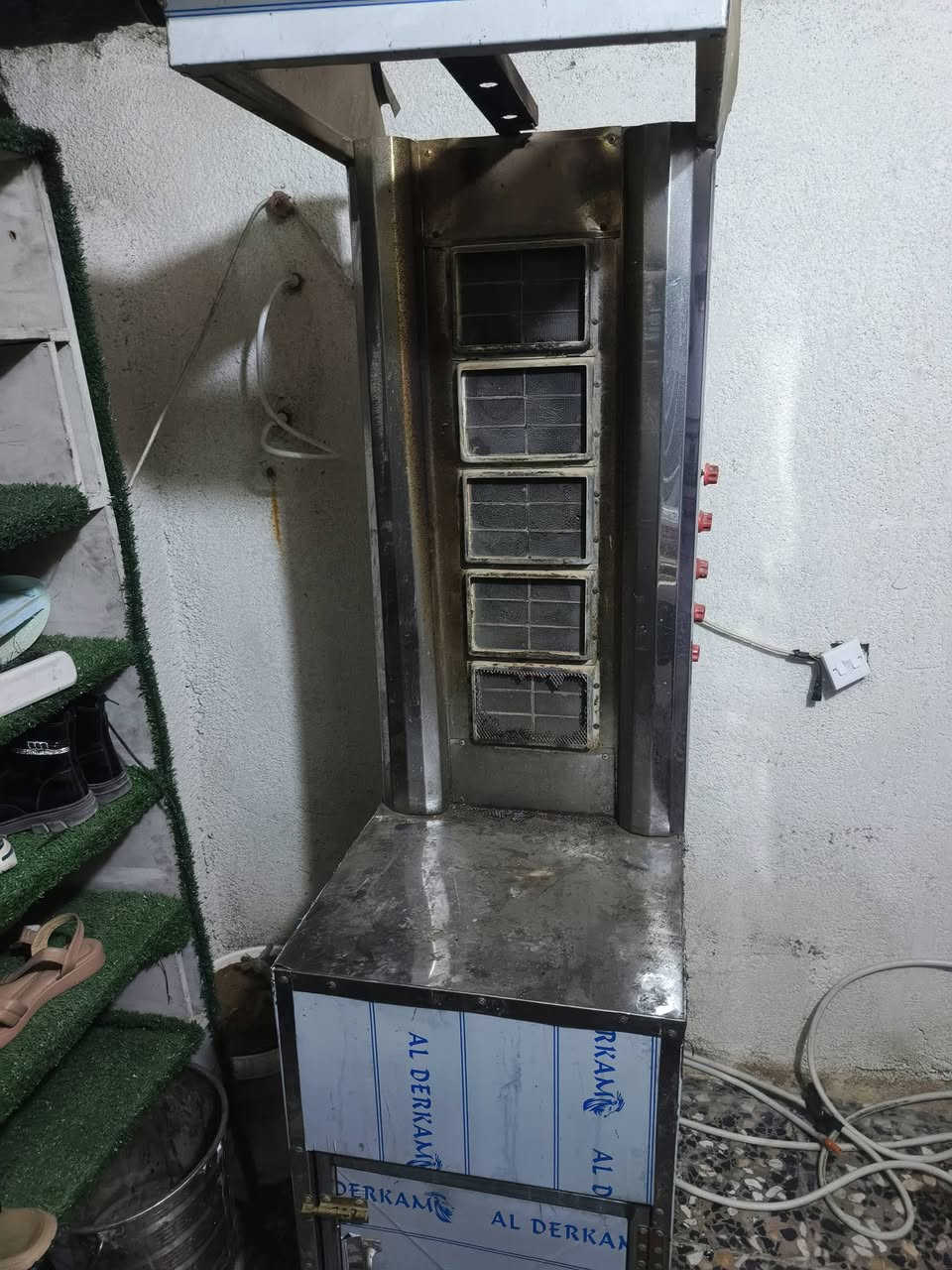 شوايه كص للبيع 
***********
