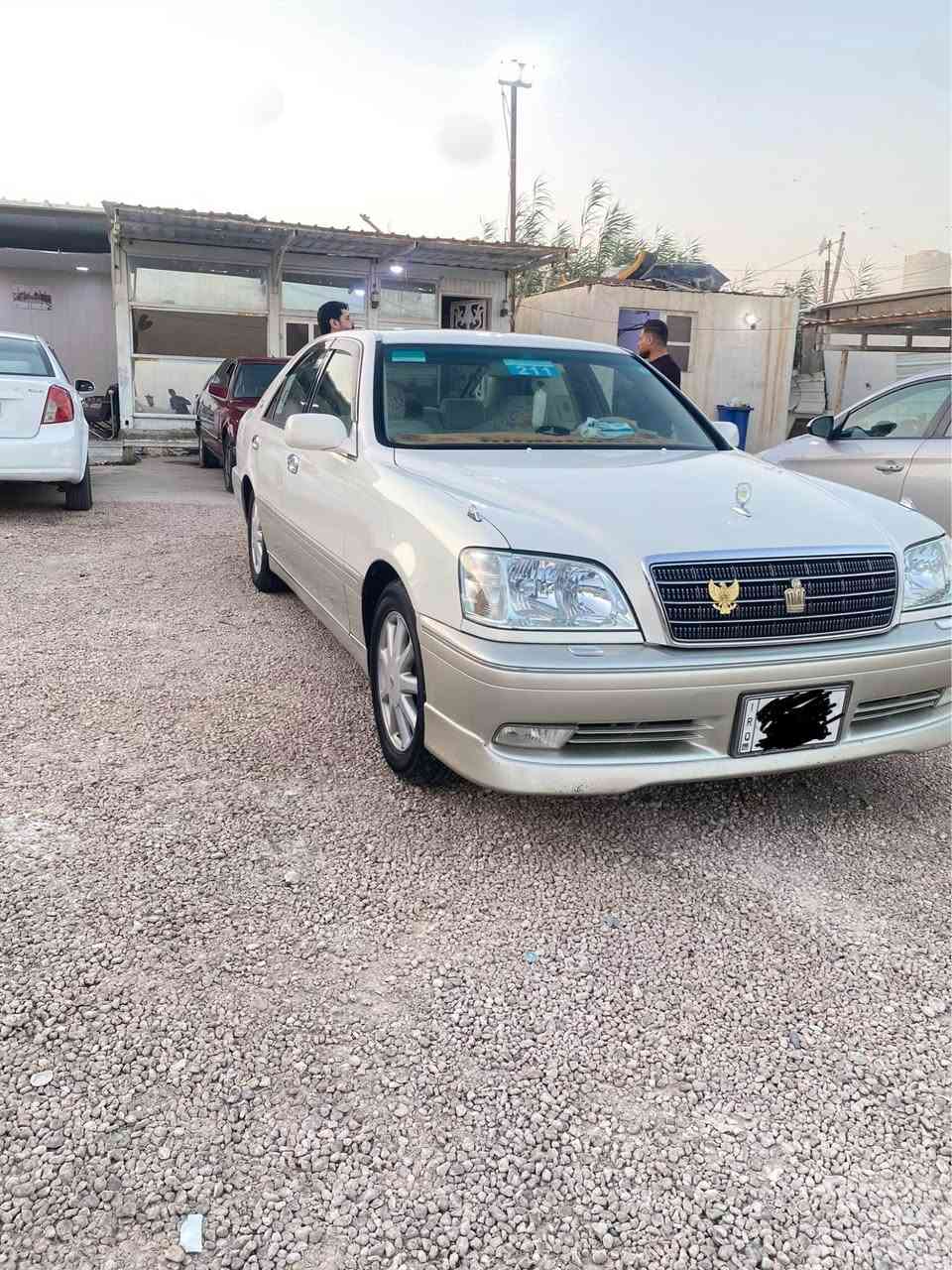 ملكة 2001
سياره على وضع الشركه بلاد
تحويل مباشر كفاله من كصه وضربه 
ديفور 4 دكم كرستال 
*********** الرمادي, الأنبار

