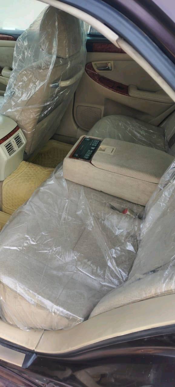 السلام عليكم  اليوم المميز يمنه الحلال للبيع
تيوتا كراون ( شاهينه) رويال لون كرزي 
مديل (2004) رقم كركوك انكليزي بسمي شخصي سنويه جديده ال 30 هزه جديده دخول جديده قرار 48 تسجيل جديد مداور ثاني يوم السعر سياره 148 ورقه وبي مجال للشري رجاءن لحد يكسر بيه سياره متعوب عليه كلش وبل عافيه عل ياخذه الله يمهله بيه 
السياره كفاله عامه من الضربه وكص ونقل كفاله عامه 
شاصي 82 المرغوب تبريد 3قطع السيارة رياضي اصل بصمه رصاصي 5 بصمات محرك وكير بل جيس كفاله حداديه جديده تخم تاير ويلاه جدد 
داخل بيجي ملكه 
3دكم اصل 
كشنات كهرباي بل كامل 
سياره ثلاجه 
جام اتو برده خلفي 
برده صفح بلاد 
هير مري ترحيب 
عداد 260 مال ايسر بلادي اشاير ايسر تحوير نجف 
استيرن كهرباء 
نضام( VSC)+TRC مانع انزلاق ABS 
نضام ECO
نضام صوتي دمام
6اقراص بلوتوث 
فول بطن ماعده فتحه فقط فول ومكفول سياره مكاني نجف ***********
*********** واتساب 