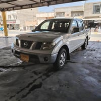 نيسان نيفارا2009 كير عادي محرك وكير بلكارتون مكفوله كفاله عامه للاستفس...