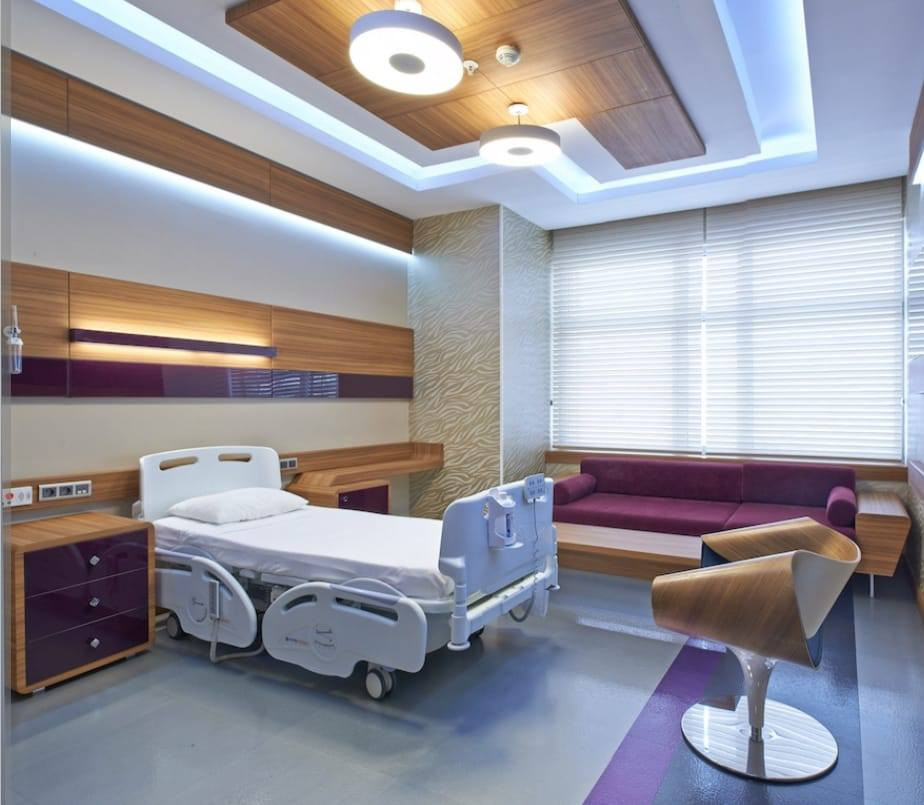 🇮🇶 للإخوة من العراق – العلاج في تركيا 🇹🇷
قبل ان تذهب إلى تركيا ترسل التقارير الطبية
عبر الواتساب ثم يتم الاجابه على حالة المرض والتكلفه ونسبة النجاح 
🏥 مجموعة مستشفيات ميديكال بارك
إذا تبحث عن علاج مضمون، أطباء مختصين، وخدمة محترمة من لحظة الوصول إلى تركيا 👇
مجموعة مستشفيات ميديكال بارك التركية
تأسست عام 1995، وتضم أكثر من 44 مستشفى في مختلف المدن التركية، وتقدّم العلاج في جميع الاختصاصات الطبية بأحدث الأجهزة وكوادر طبية معروفة.
📊 خلال عام 2025 تم علاج أكثر من مليون مريض أجنبي،
وكان أكثر من 33٪ منهم من العراق 🇮🇶
وهذا أكبر دليل على ثقة المرضى العراقيين بالخدمات المقدّمة.
🩺 نوفر للمرضى العراقيين: ✅ تنسيق طبي سريع قبل السفر
✅ دعوة طبية رسمية للفيزا
✅ مترجمين عرب
✅ تنظيم الإقامة والمواصلات
✅ متابعة دقيقة قبل وبعد العلاج
💰 تخفيضات خاصة للعراقيين
خصومات تصل إلى 40٪ حسب الحالة ونوع العلاج.
🤝 يوجد تنسيق طبي مع مستشفيات زليخا في الإمارات لبعض الحالات الخاصة، خاصة مرضى دول الخليج.
📞 للتواصل . 00971523759062 . واتساب

***********
