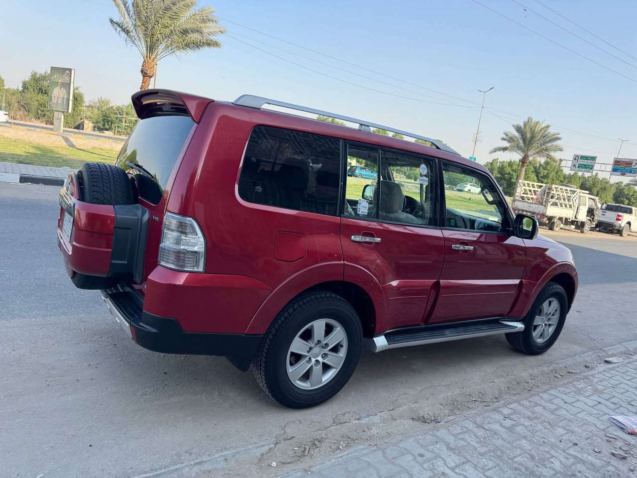 السلام عليكم باجيرو ٢٠٠٨فول GLS كفاله عامه حته دعاميات جاهزه حداديه جديده وتخم تاير جديد تبريد شغال سنويه ٢٧ بيها منضومه غاز السعر ١٢٢وبيها مجال ***********مكاني النجف ترهم مراوس النجف, العراق
