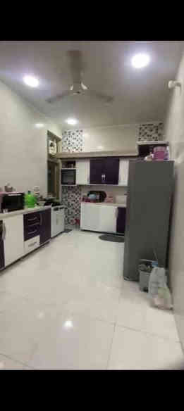 للاستفسار : ***********
دار للبيع طابو سكني مساحة 63متر واجهة5/5 يحتوي عله طرمة   وصالة ومطبخ وخدمات. طابق اول. غرفتين نوم وخدمات  الموقع بغداد سبع ابكار 
نهاية شارع ماركت التوت الاحمر 
 ومن الله التوفيق
للاستفسار : ***********
