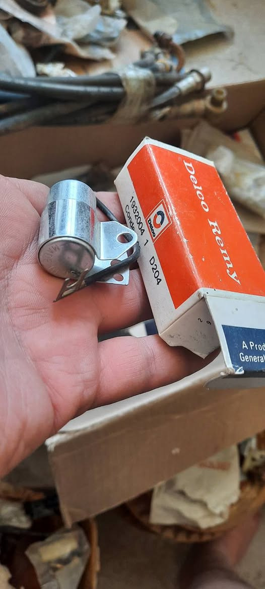 نواعم امريكي بهبهان جمسي قديم كابرس دولفين ***********
توصيل محافظات
