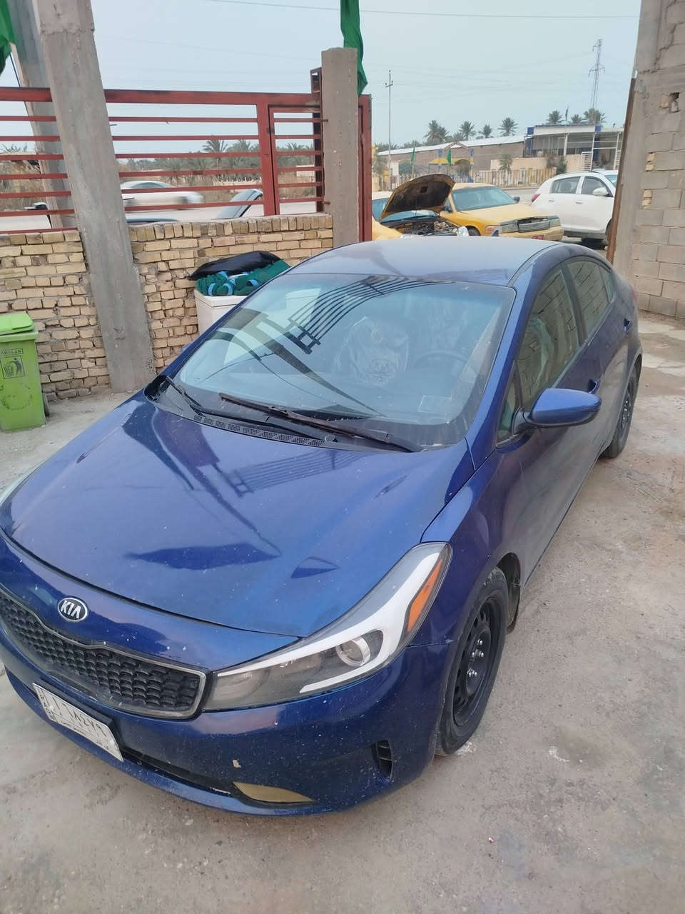 السلام عليكم كيا فورتي للبيع موديل 2018 أمريكي 

محرك 2000 دوش كير اي تي 

ظرر الدخول نفسه جاملغ اوبنيد بدون دواخل فقط

السعر  112 $ 

المكان سوق الشيوخ مركز 

رقم ***********
