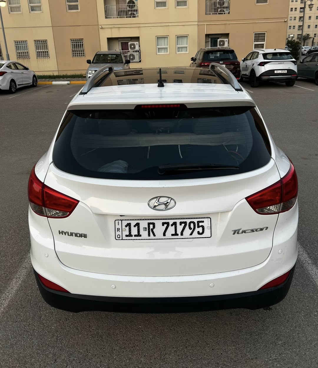 هيونداي توكسان
Hyundai Tucson
 2014 – خليجي 
المحرك: 4 سلندر 2000cc  رقم بغداد بأسمي، سنوية 2030 
العداد: 132,000 كم بدون صبغ، سونار موجود 
محرك وگير ممتاز
شاشة، كاميرا خلفية، فتحة سقف بانوراما،  حساسات خلفية
تغليف كشنات ، ارضية ، صندوق 
📍 الموقع: بغداد
💰 السعر المطلوب: 157 $
للتواصل 
***********
