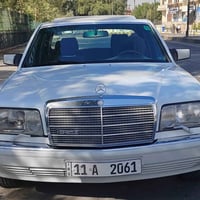 مرسيدس جامبو • ١٩٨٩ • نضيفة