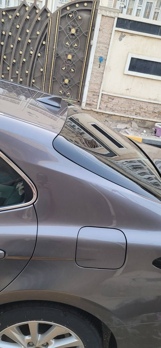 السلام عليكم سياره للبيع كامري موديل 2023 ذي قار معوقين السياره مكفوله كفاله عامه حتا الدعاميات كير 8 نمر ومحرك 2500 سيار وارد امريكي اسم تقرير ماشيه 25 الف مكان السياره الناصريه رقم التلفون يشتغل واتساب او اتصل *********** السعر السياره 200 وبيه مجال الشراي حق الجيه
