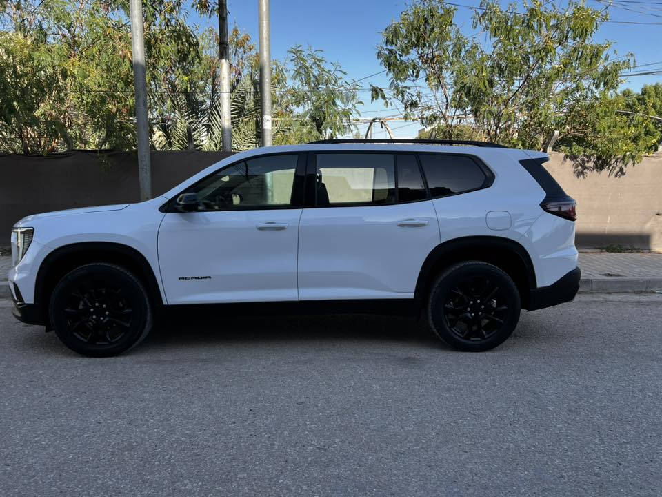 سلام عليكم اكاديه البيع شكل الجديد موديل 2025 حادث جاملغ امامي او بيبان اثنين جهت السايق بدون دواخل موصفات السياره فول ماعدفتحا عداد المسافه 13 الف ميل ترقيم جديد بسم شركه اتحب تحويل اتحب وكاله اني حاظر مكان السياره بل نجف سياره ***********
