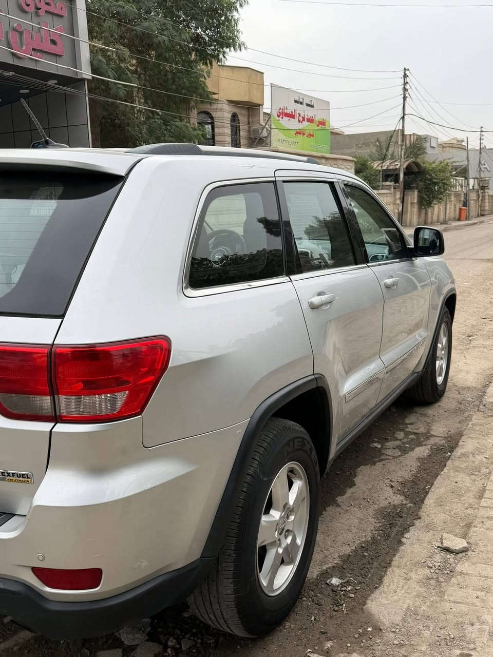 السلام عليكم للبيع جيب 2012 امريكي داخل كلين
بيهة  ربع جاملغ امامي صبغ

بيه ملاحظات واضحه بصور 

 باقي السياره بلادي بدون صبغ بدون دواخل الباقي مكفول من الصبغ والتبديل   جاهزة كير مكينة بدون اي نقص رقم بغداد 

 

السياره ماشيه 88.000 mi  حاليا 

بأسمي السيارة جديدة وجاهزة محرك 3600 السعر 165  مكانها بغداد

***********
