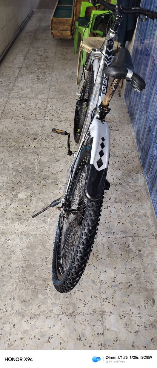 السلام عليكم بيسكل للبيع السعر 80 قفل العنوان بغداد الشعلة الحجم 26


**إذا كنت صاحب هذا الإعلان وتريد حذفه لأي سبب، رجاءا أرسل رسالة إلى الدعم الفني**