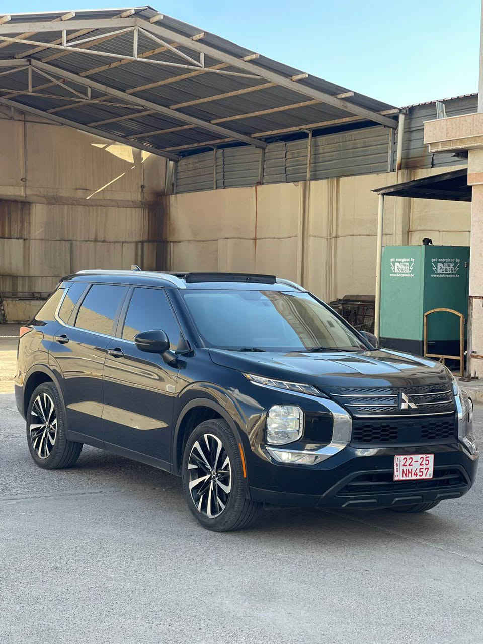 2024Mitsubishi Outlander, 
موديل 2024 💙
*ادوات وصنع ياباني اصلي
*محرك 4 سلندر 2500 
ماشية    50 الف ميل
*مقاعد 7 راكب💺
*سياره جملغ صبغ بدون دواخل بونيت بخ ايرباك ستيرن سستم

*سعر  215 $ ورقة 💵 بدون رقم 
العنوان   📍 عقره 
رقم تلفون و واتساب ☎️
***********

المواصفات فول
*بانوراما
*بصمة
*فورويل AWD
*تبريد قطعيتن امامي وخلفي
*بريك بصمة
*مراية اشارة ورادار 
*ويل كروم
*تحكمات استيرن
*حساسات امامي خلفي
*رادار مانع تصادم امامي 
*دخول ذكي بصمة 
*تحكمات ستيرن جهتين 
*كروس سرعة
*كير شفتات خلف الستيرن 
*وضعيات قيادة 6 
*هاند بريك بصمة 
*نظام اوتو هولد 
*نظام مانع الانزلاق 
رقم الشاصي داخل المنشور اكر, نينوى
