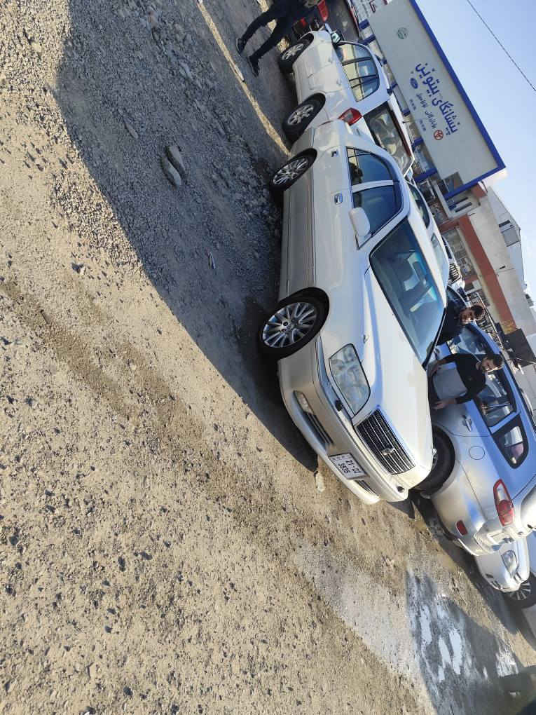 مە لیکە مۆدیل ٢٠٠٣
مه کینه دیڤۆری بچوک 
دوو دوگە 
بڕاوەیە 
نمونه له جوانی 
هیچ مە سره فی تیدانیه 
سعری٤٠گە ڵا
ژم ***********
ژم*********** رانية, السليمانية
