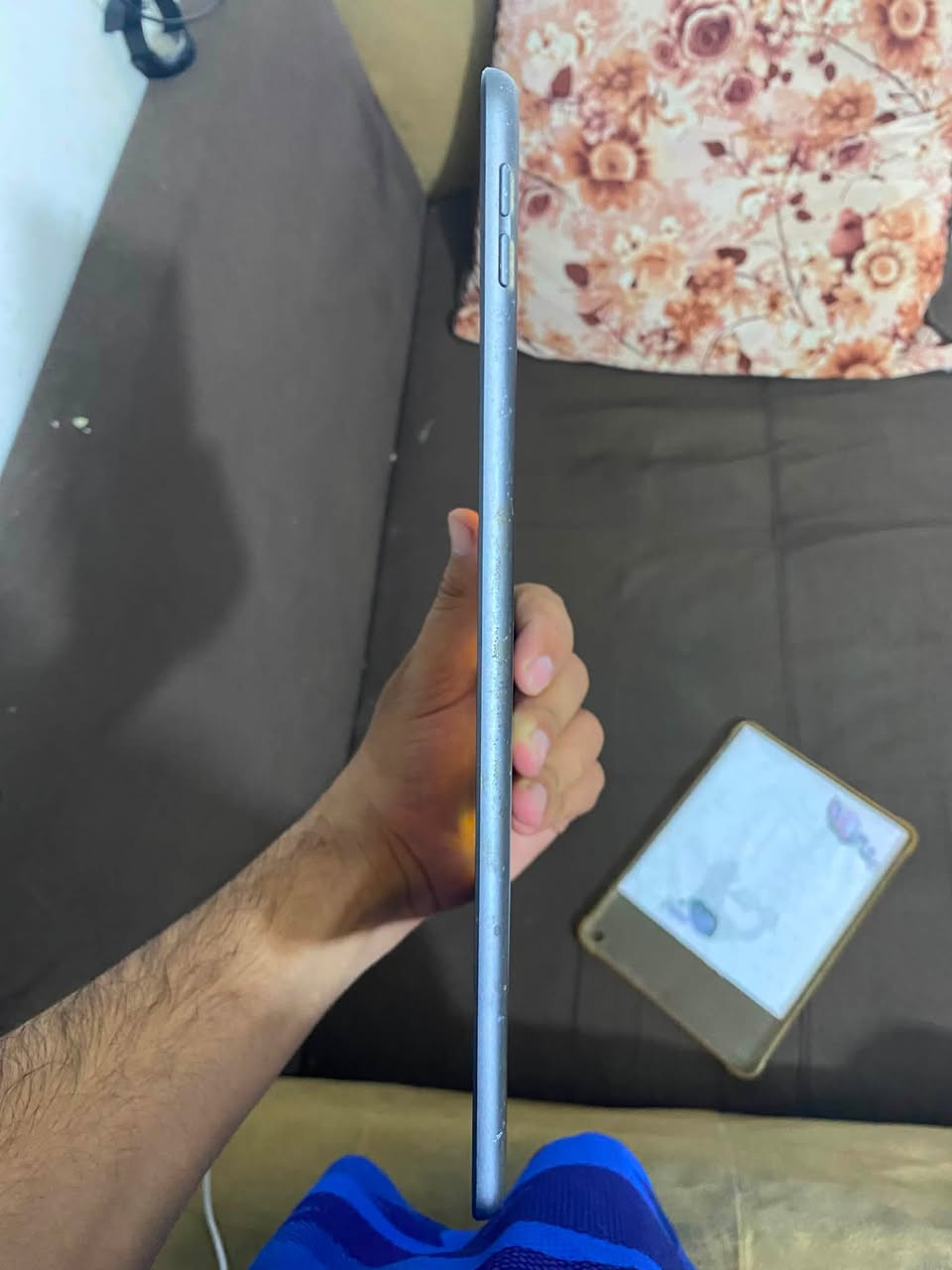 ايباد 9
64 كيكا
بلادي
واتساب ***********

