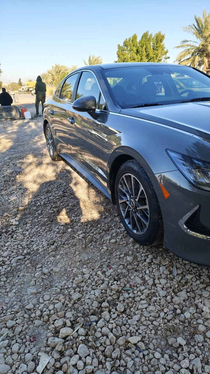 سلام عليكم
سوناتا موديل 2022 وارد امريكي رقم بابل (معوقين) لغايه 2029 

وتصبح حره٫٫ السياره مكفوله بالكامل ما عدى الدعاميه الخلفيه تبديل والسياره نص فول ماشيه 76الف كيلو

السعر 170 وبيها مجال مكاني بابل ( ابي غرق ) رقم الهاتف  ‏‪0788 105 6862‬‏
