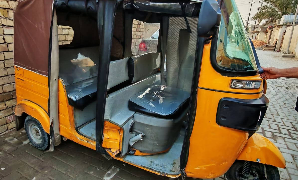 السلام عليكم تكتك  2020 للبيع
حداديه التكتك خير من الله بسمي بغداد
رقم انكليزي تحويل قاني يوم 
***********
