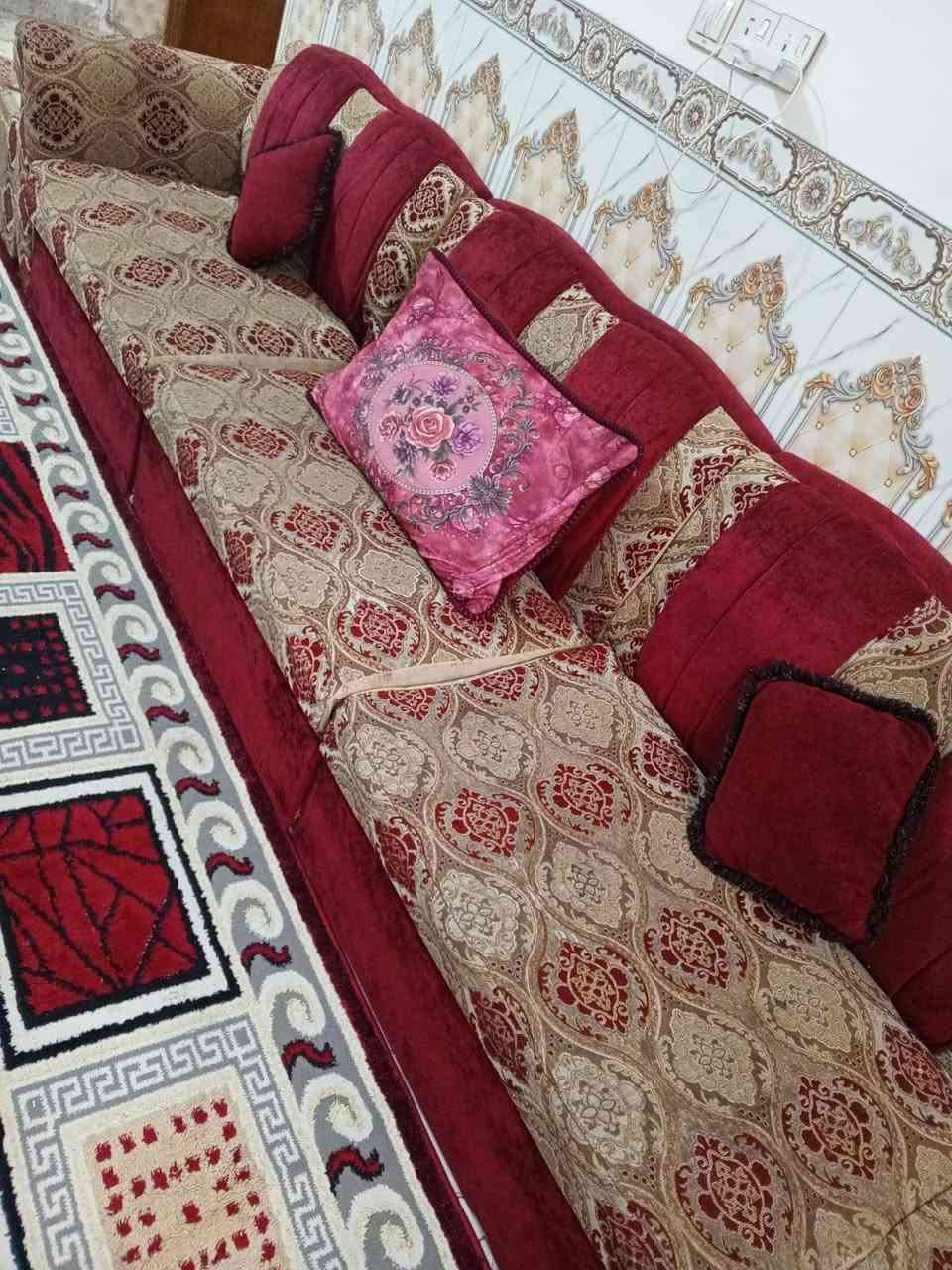 تخم قنفات للبيع 10 قطع يحتاج تعديل بسيط 270 الف وبيه مجال راسلني واتساب ***********
