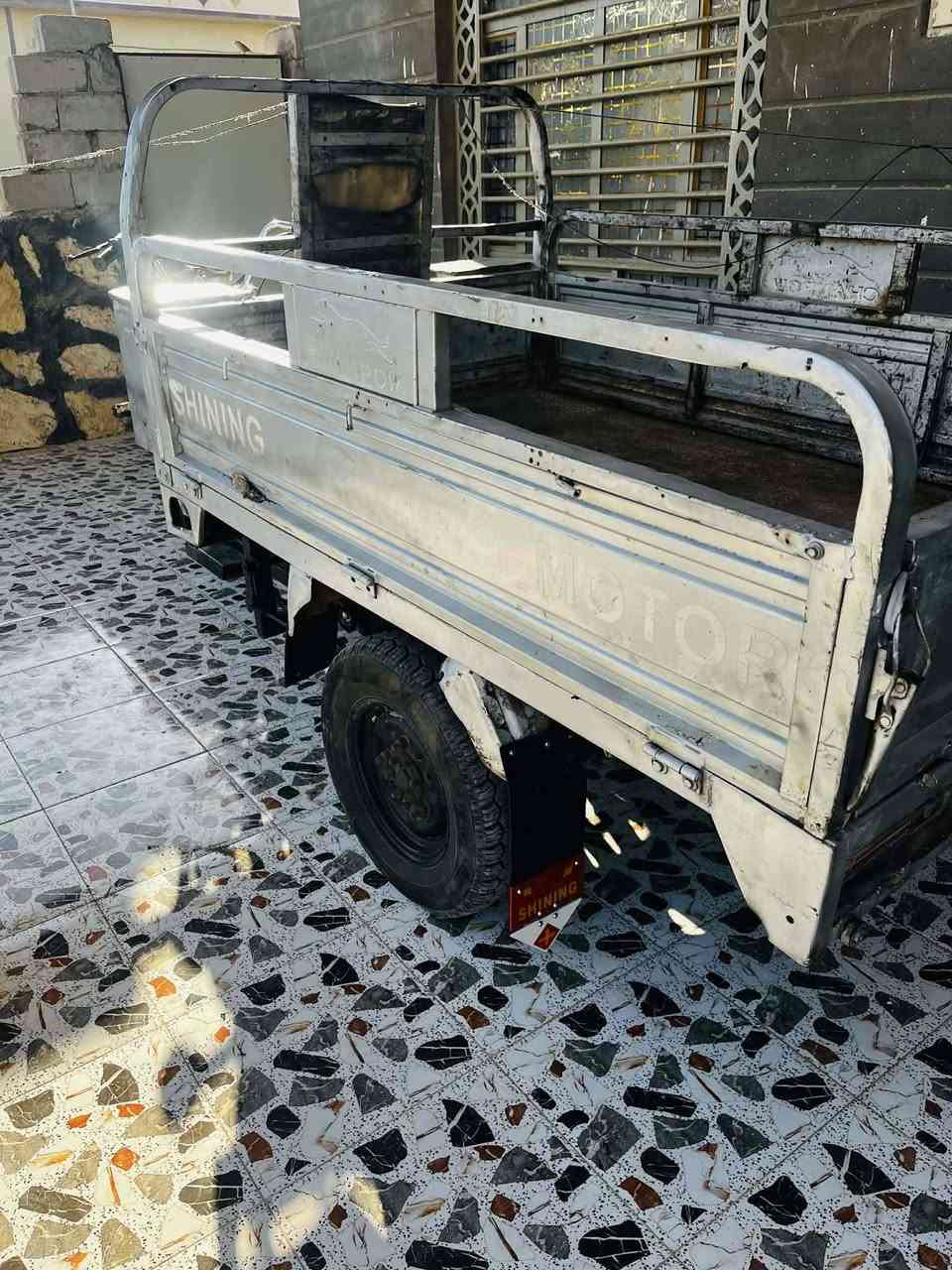 السلام عليكم ستوته البيع موديل 2018 محرك 22
صقر . مكفوله ركبه وشاصي .اوراق اصوليه كهربائية شغاله 
السعر مليون و 200وبيه مجال الي يشتري مكان الحمزه الغربي موجود خاص او اتصال *********** او وتساب عل هذا الرقم ☝️
