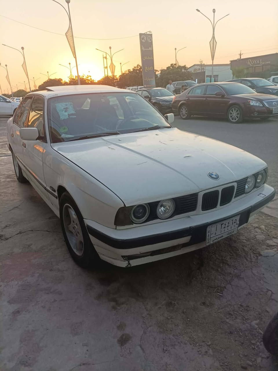 سلام عليكم هاي بيئم 525سعر35بي مجال للطيبين سياره نظيفه جاكوج ممظروبه كير محرك شرط عيب مابي شراي يتصل***********
