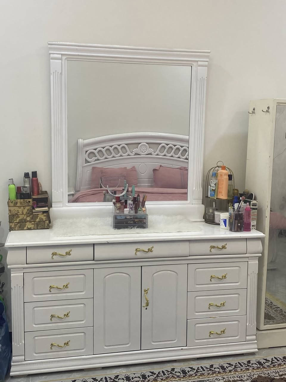 الغرفه مليون كويتي والطاوله هيه وكراسيها 200


**إذا كنت صاحب هذا الإعلان وتريد حذفه لأي سبب، رجاءا أرسل رسالة إلى الدعم الفني**