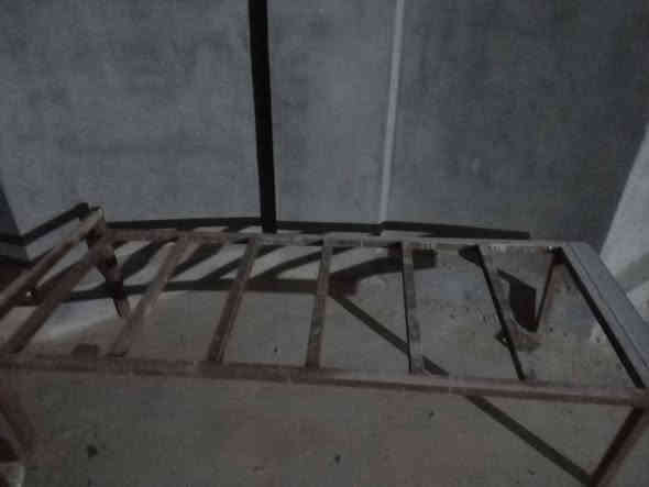 السلام عليكم
٢باترينه المنيوم وجربايه نفر تسكام
للبيع للإستفسار ***********
