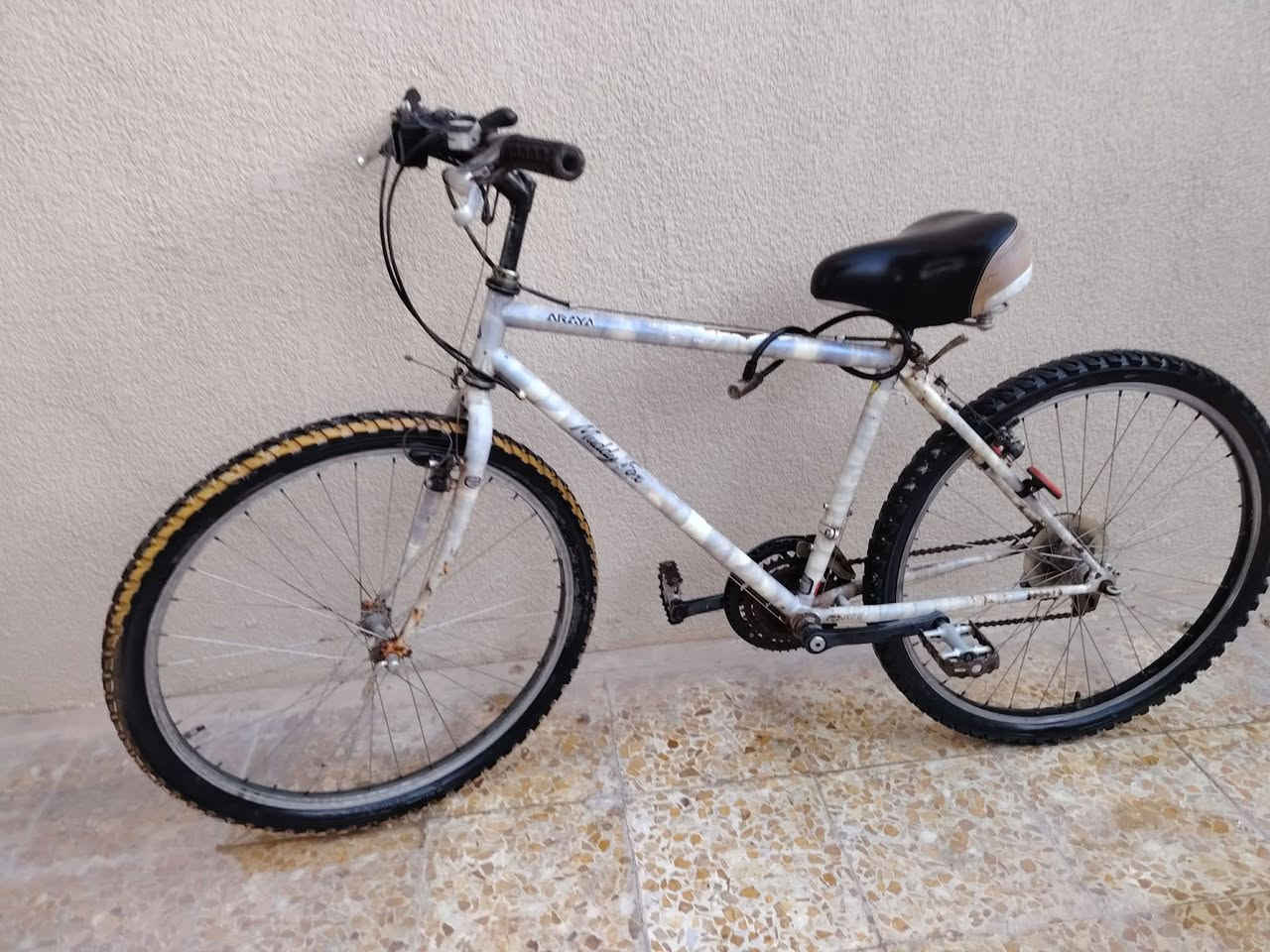 ياباني حجم 26 سعر 50


**إذا كنت صاحب هذا الإعلان وتريد حذفه لأي سبب، رجاءا أرسل رسالة إلى الدعم الفني**