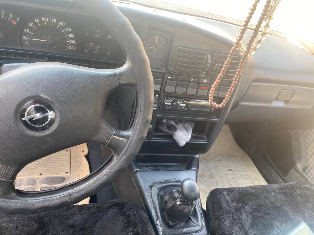 اوميكا مشروع وطني لحد 27حجم 20 
بدون حادث بدون خياس شرط تحويل
 بيه بطاقة بانزين 
محرك كير كهربائيات بشرط
سعر 36 بيه مجال بسيط مكاني كركوك
*********** كركوك, العراق
