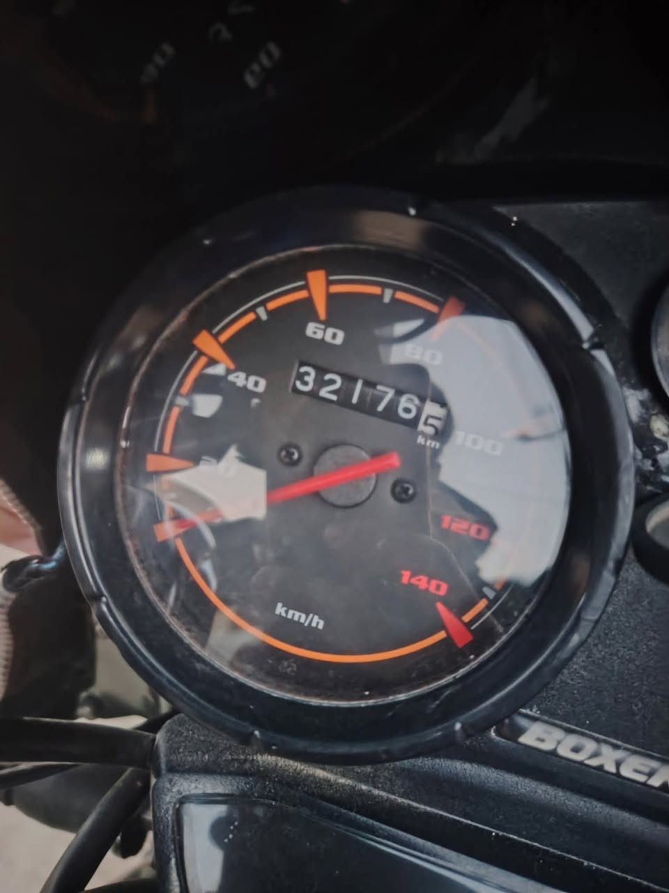 السلام عليكم بوكسر موديل 23
للبيع مكينه مامفتوحه ابد بس بيها بدايه 
دخان ابيض مااعرف ليش والباقي كلشي 
ما بيها كلها شغاله مكاني بغداد الرشاد 
السعر 2 ونص وبيها مجال السعر 2500 وبيها 
مجال *********** الشراي يتصل 
فيس مامتواجد لا تعلق ولا خاص ولا تعب نفسك
