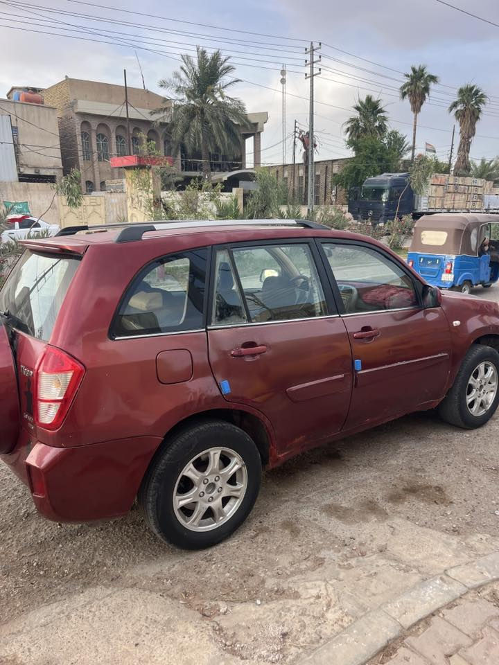 السلام عليكم  تيكو ٢٠١٣ رقم بصرة تحويل
مكينه وكير مكفولات تبريد ثلج 
تخم تاير جديد كهربائيات شغاله سنتر لك 
السيارة بدون ضربه بيها خياسات خارجيه وجراد 
يحتاج الهن صبغ وبوليش مكان السيارة ميسان العمارة السعر (٢٩) وبلاش ماكو هيج سعر لحد يكسر بسعر ويسوي روحه ابو مصلحه بتعليقات شراي يتصل رقمي موجود 
***********
