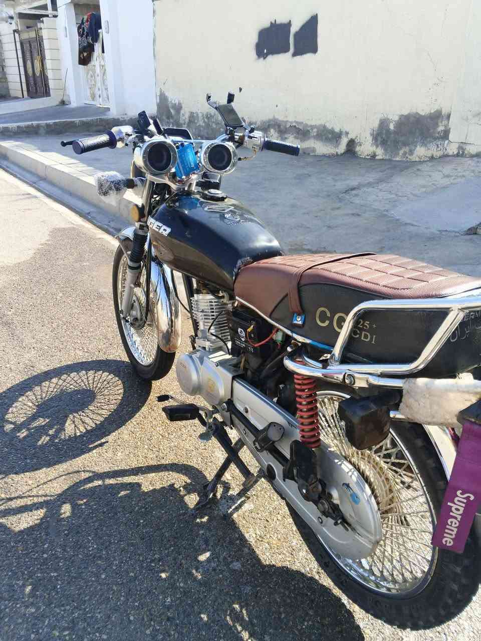 دراجه للبيع مكينه خير من الله شلعه و معدل فول السعر 450بي مجال باقي تفاصيل الخاص المكان ديالى بلدروز


**إذا كنت صاحب هذا الإعلان وتريد حذفه لأي سبب، رجاءا أرسل رسالة إلى الدعم الفني**