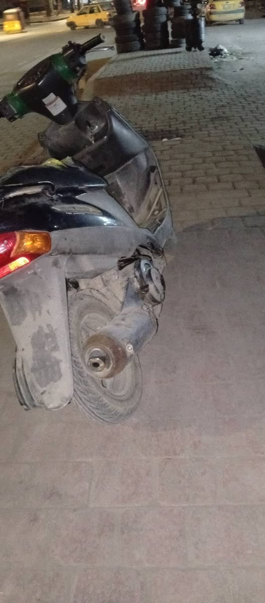 للبيع دراجه ادرس امانت الله دراجه حلوه مجفته تجفيت درجه اولى كلا جديد بس يرادله شويه تعديل *********** عنوان مدينة الصدر موجود واتساب سعر 350بيه مجال
