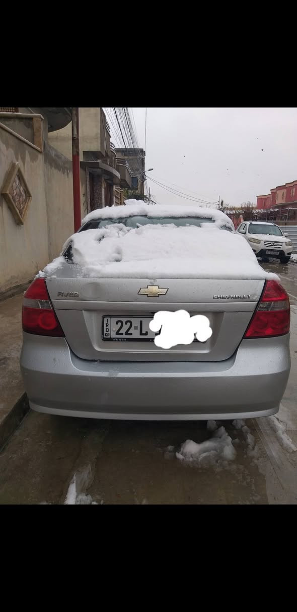 السلام عليكم افيو موديل 2009 للبيع السعر 65 وبيها مجال قليل السياره شرط محرك دبل كير شرط السياره بدون ضرر بس صبغ بل دوسه وبيها بارد اصباعتين فقط قفل مركزي سنتر لوك شاشه بيها جبيس سنوية 2026 بعد ما ساقطه شرط التحويل طخم تايرات جديد وباتري كلها شرط للتواصل على خاص والرقم ***********وشكرا..
