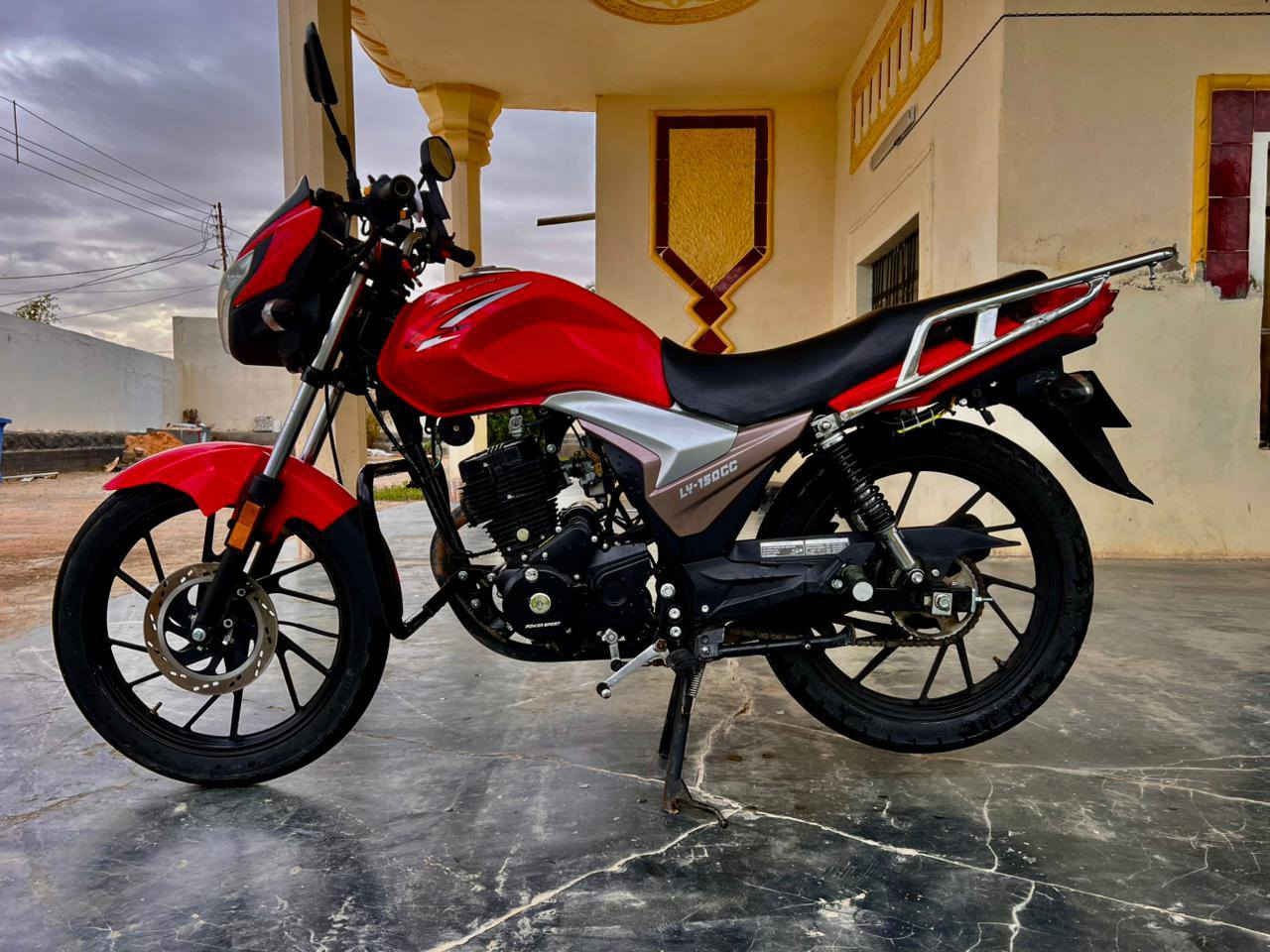 ماطور سايم كوت موديل 2025.  مكاني الرمادي جزيره البعلي الجاسم لسعر 850 تواصل ***********
