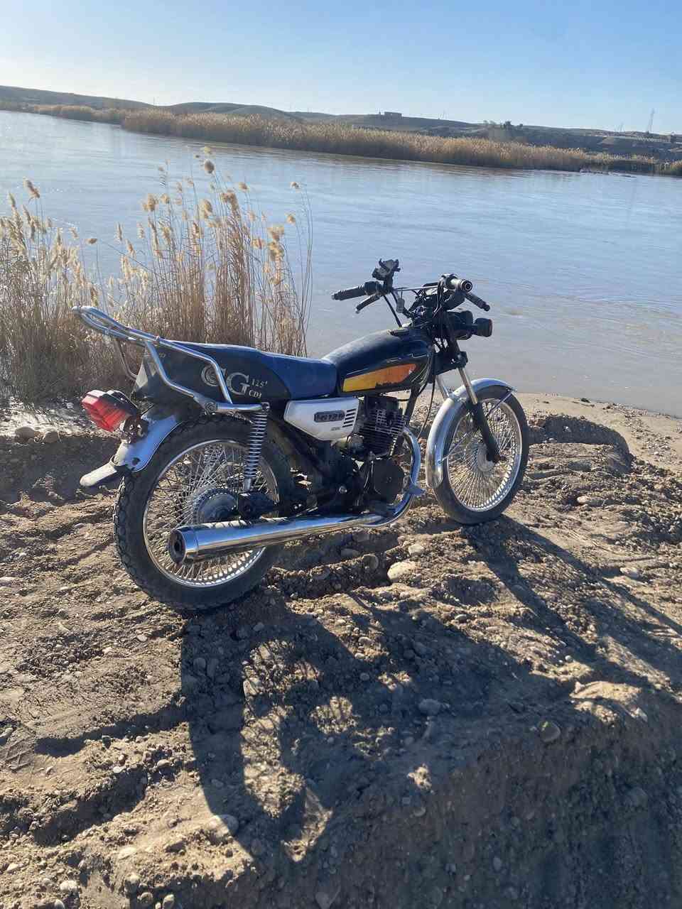 السلام عليكم موطور محرك سايم خمسه كير الأسود مايعايزو كلشي للبيع السعر 250 وبي مجال مو شراي لا تعبني


**إذا كنت صاحب هذا الإعلان وتريد حذفه لأي سبب، رجاءا أرسل رسالة إلى الدعم الفني**