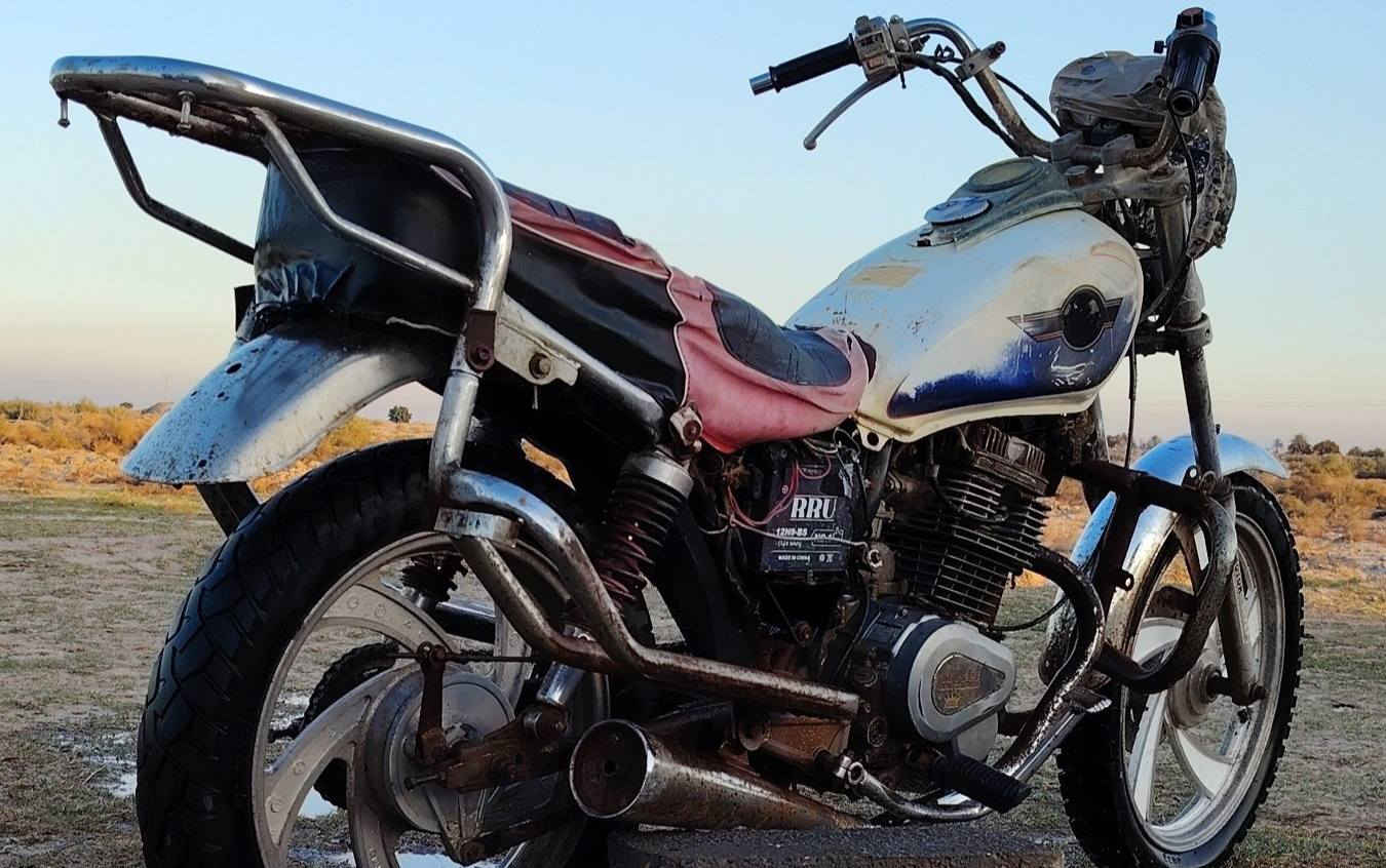 للبيع موديل 2015 مفتوحه كلك
السعر 175
***********
